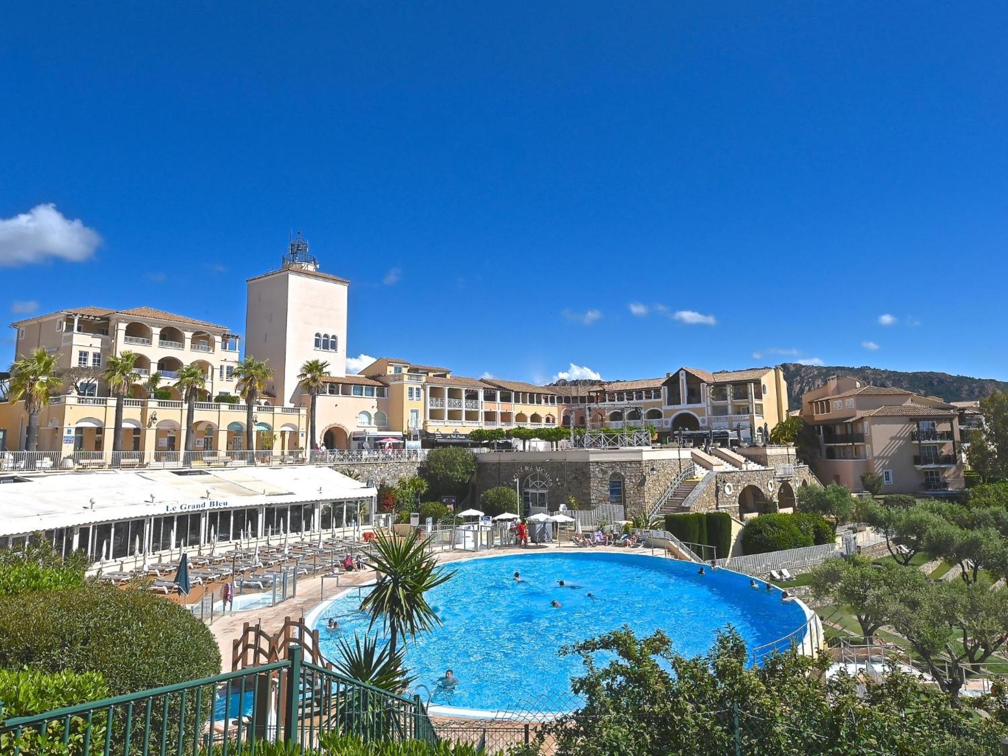 Apartment Village Cap Esterel - L'Esquinade-20 By Interhome Saint-Raphaël المظهر الخارجي الصورة