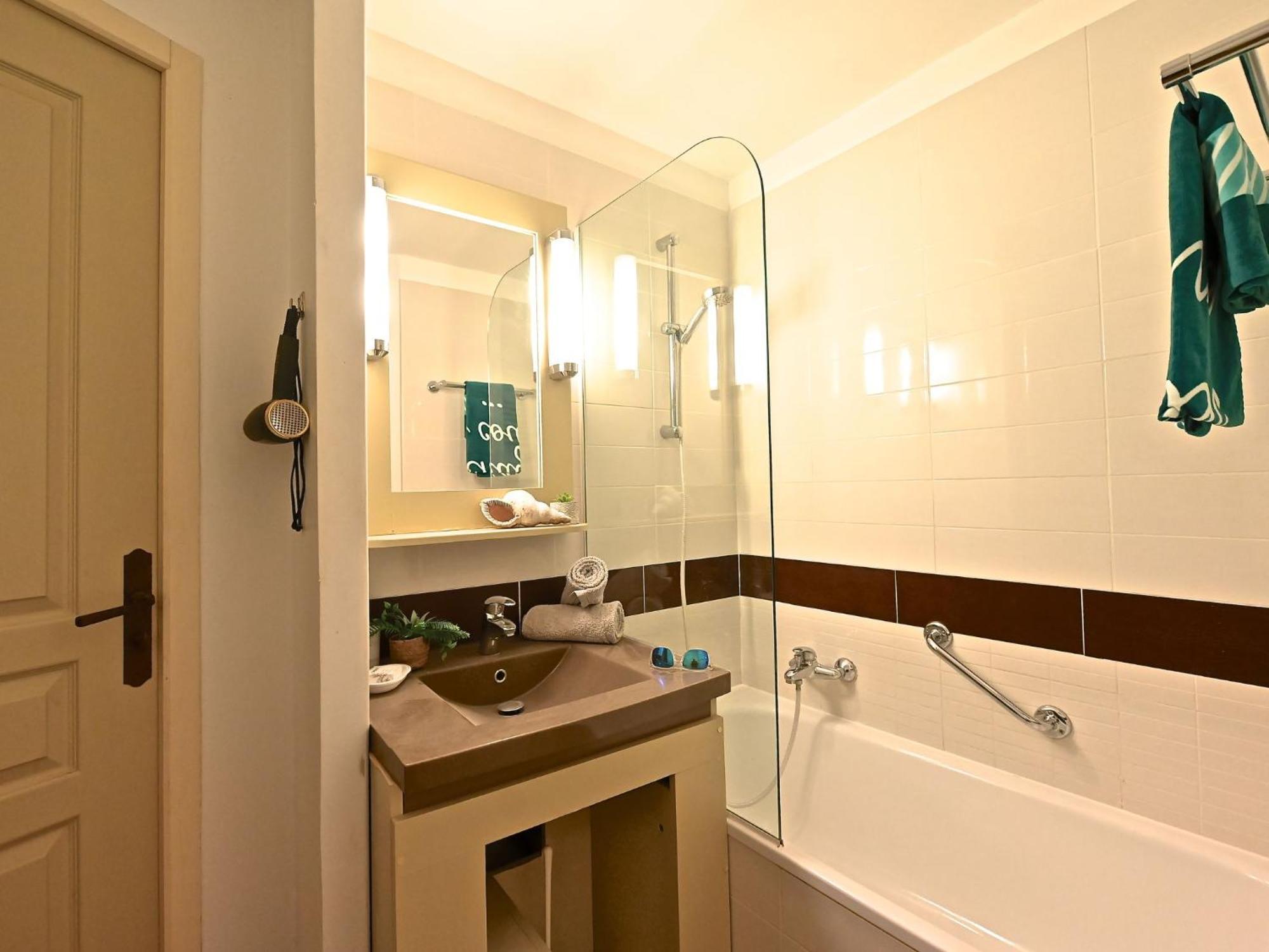 Apartment Village Cap Esterel - L'Esquinade-20 By Interhome Saint-Raphaël المظهر الخارجي الصورة